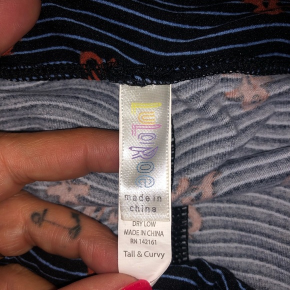 NWOT - Picture 2 of 2